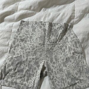 Lululemon align shorts